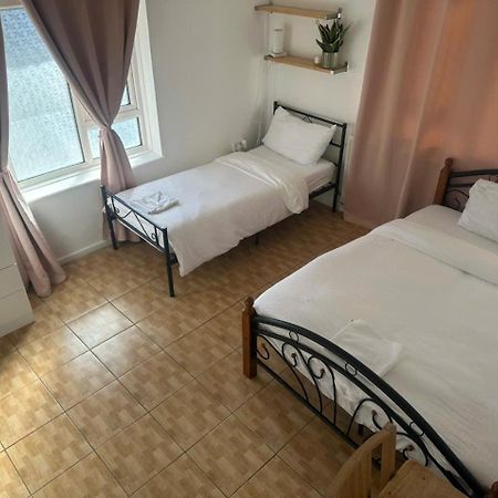 Tran Uk Homestay Londyn Zewnętrze zdjęcie