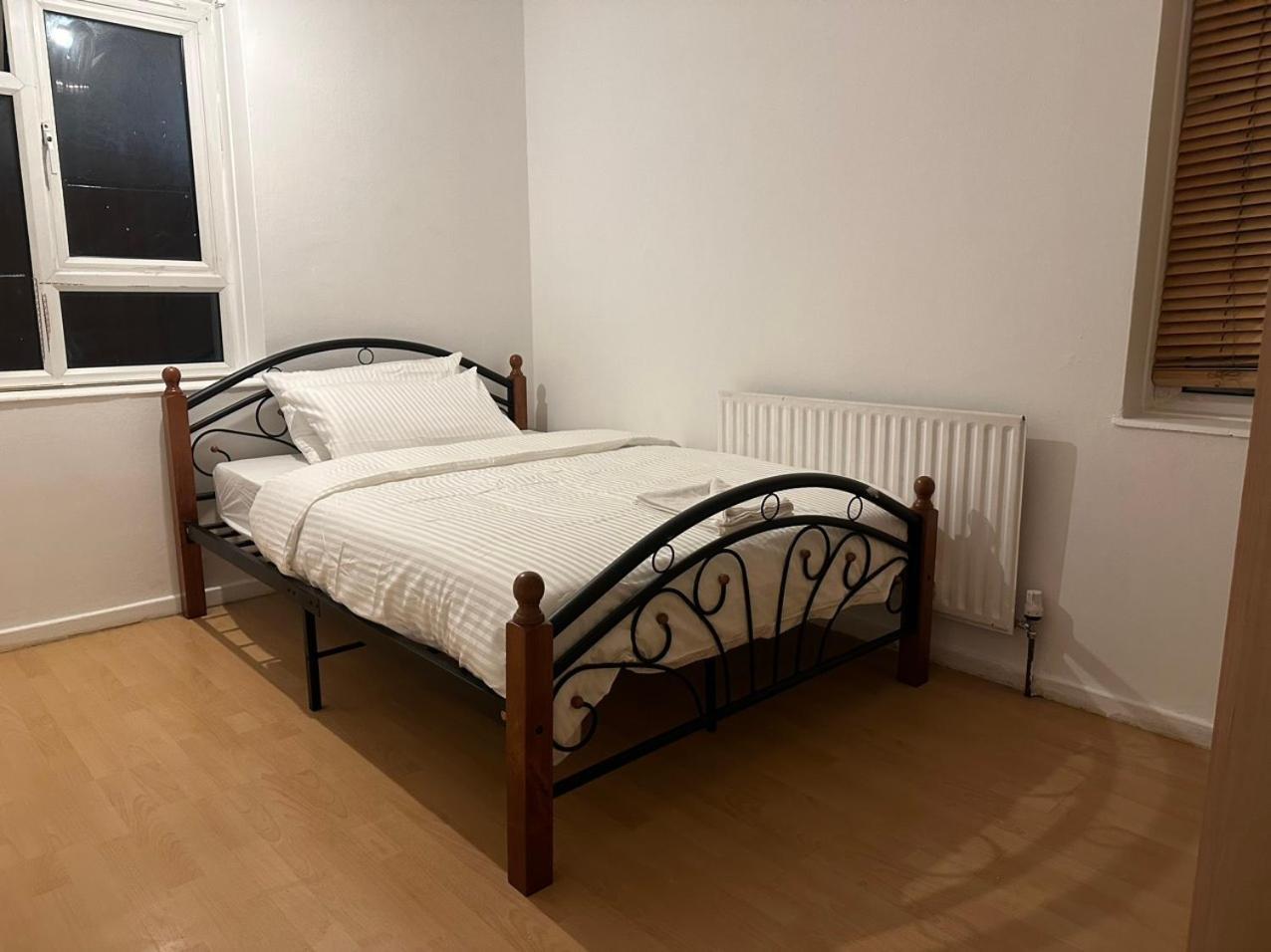 Tran Uk Homestay Londyn Zewnętrze zdjęcie