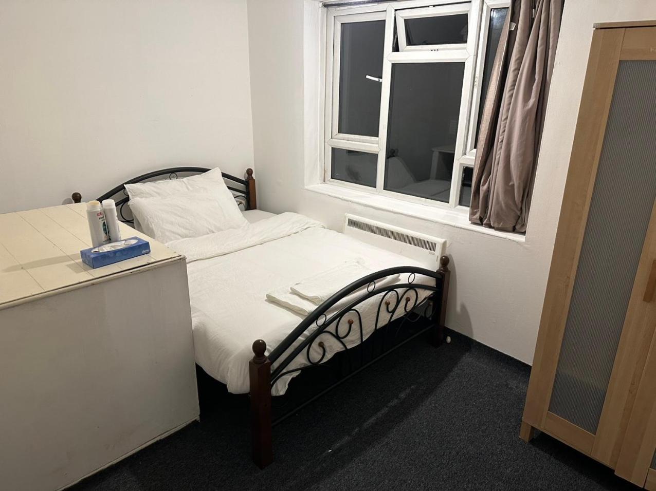 Tran Uk Homestay Londyn Zewnętrze zdjęcie